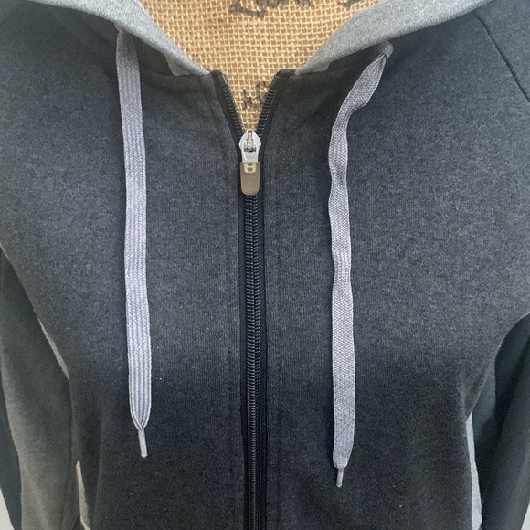 Fila Full Zip Black and Gray Sweat Jacket Hoodie Size M - Picture 5 of 8